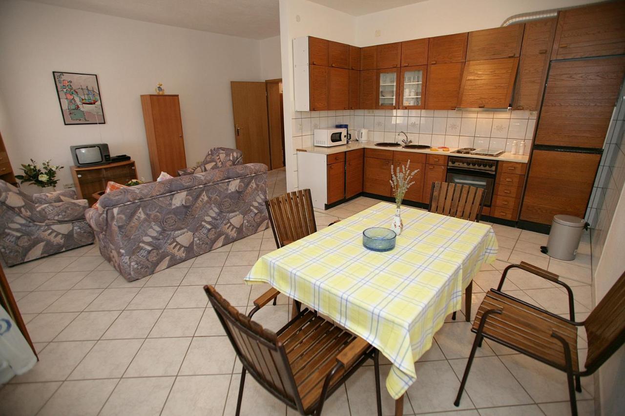 House Peri Leilighet Trogir Eksteriør bilde