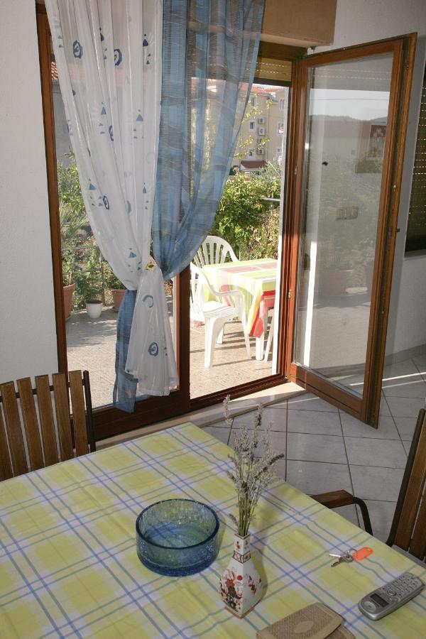House Peri Leilighet Trogir Eksteriør bilde